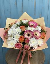 Букет цветов из:  Розы, Герберы и Хризантемы в Ахты