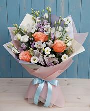 Букет цветов из:  Лизиантусы, Розы, Альстромерии и Гипсофила #REPLACE_PRED# Ахты