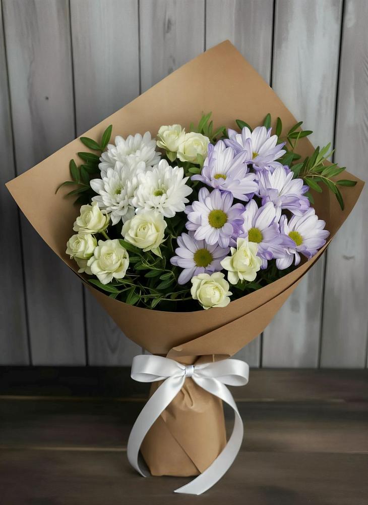 Букет цветов из: Хризантемы и Розы в Ахты
